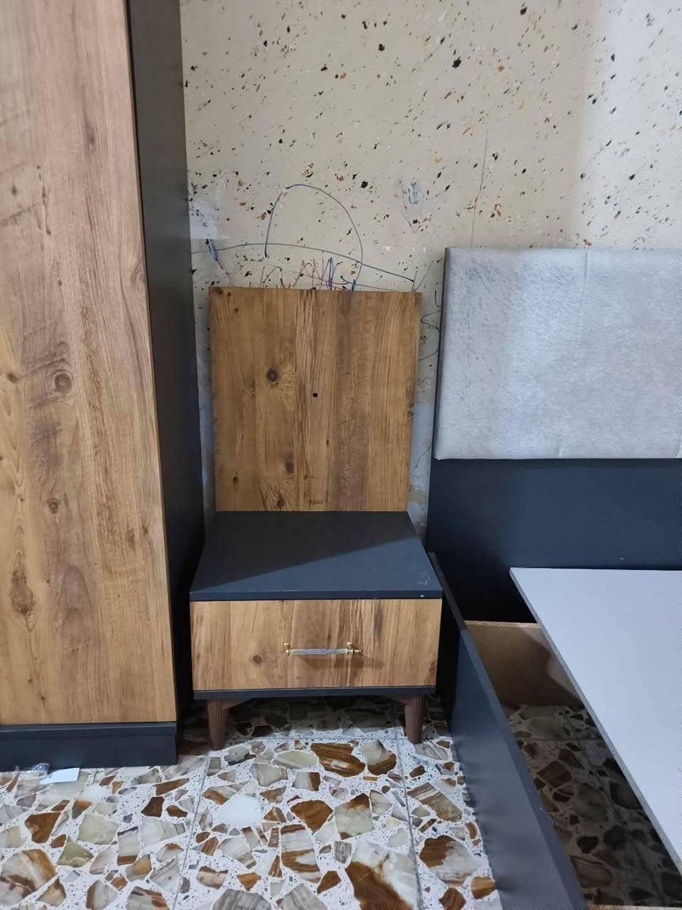 سلام عليكم غرفه تركيه للبيع هاي اول شدا الها اريدها 500 وبيها مجال مكاني الشعله رقمي 0765641756 متوفر واتساب


**إذا كنت صاحب هذا الإعلان وتريد حذفه لأي سبب، رجاءا أرسل رسالة إلى الدعم الفني**