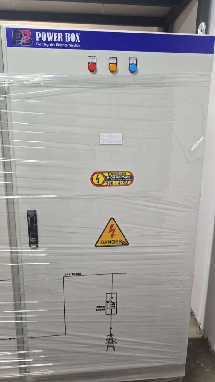 القوة والتحكم في لوحة واحدة! ⚡
هل تبحث عن الأمان والكفاءة لمنشأتك؟ نحن متخصصون في تصميم وتصنيع اللوحات الكهربائية بأعلى المعايير العالمية.
لماذا تختار لوحاتنا؟
✅ تصنيع مخصص: نصمم اللوحات حسب احتياجات مشروعك (MDB, SMDB, DB).
✅ مكونات أصلية: نستخدم أفضل الماركات العالمية (شنايدر، ABB، سيمنز).
✅ أمان فائق: حماية كاملة ضد الالتماس والحمل الزائد.
✅ تشطيب احترافي: ترتيب أسلاك (Wiring) دقيق يسهل عملية الصيانة.
✅ اختبارات الجودة: تخضع كل لوحة للفحص الدقيق قبل التوريد.
خدماتنا تشمل:
لوحات التوزيع الرئيسية والفرعية.
لوحات التحكم في المحركات (MCC).
لوحات تحسين معامل القدرة (Capacitor Bank).
لوحات التحويل الأوتوماتيكي (ATS).
وكل ما يخص الطاقة
علما ان هناك خصومات كبيرة للكهربائين وللمشاريع الحكومية والأهلية
📍 البصرة المشراق
📞 للتواصل والاستفسار: ***********
