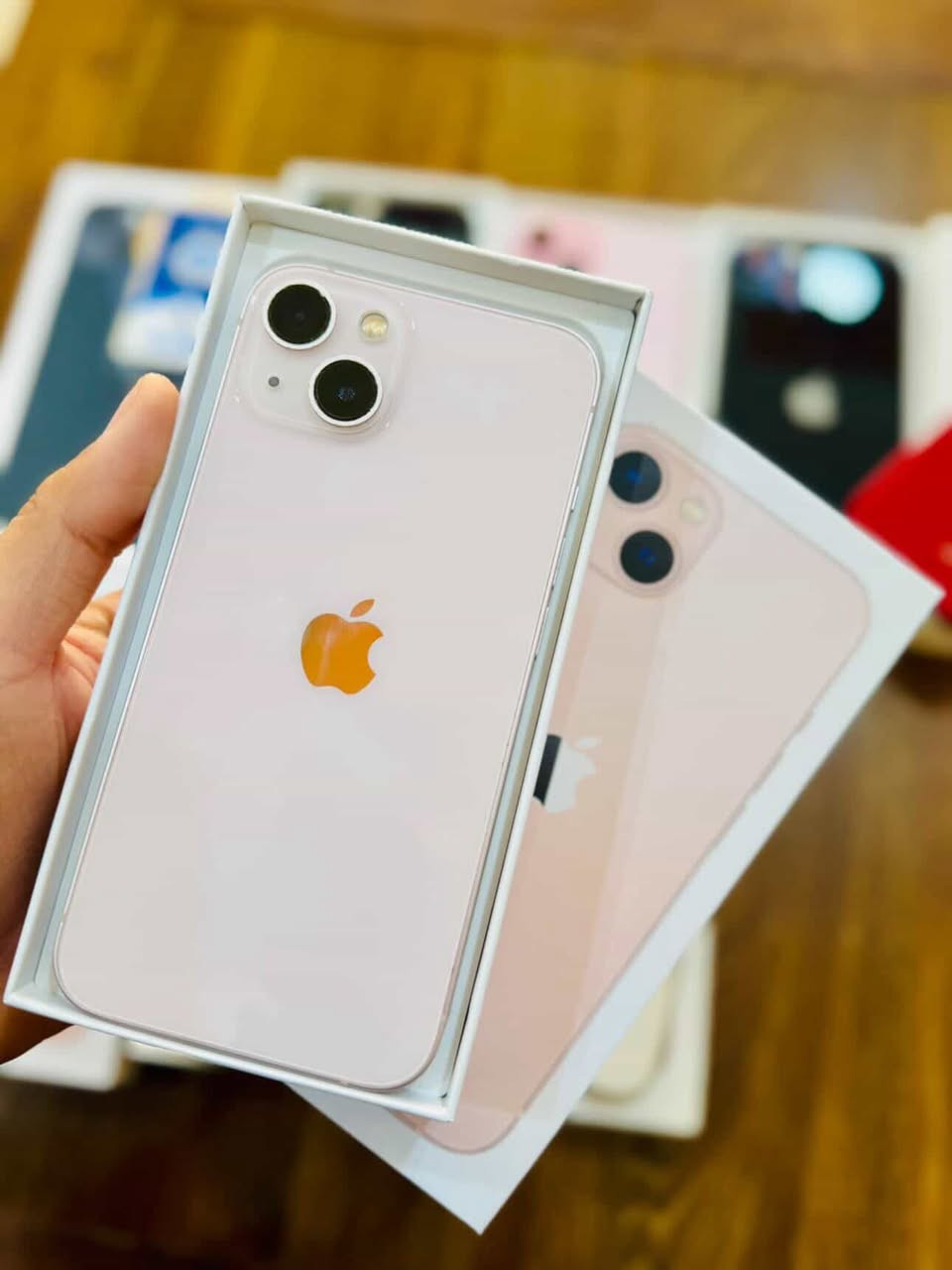 13عادي
بطارية 93
ذاكرة128
نظافة 💯 
الون مميز وردي
مكفول ما مفتوح
وتر بروف
العنوان نجف حي الجزيرة 
***********
