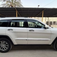 ٱلسلام عليكم جيب لاريدو مديل2012 فول عدى الفتحه مكينه 8 مكفوله من الفت...