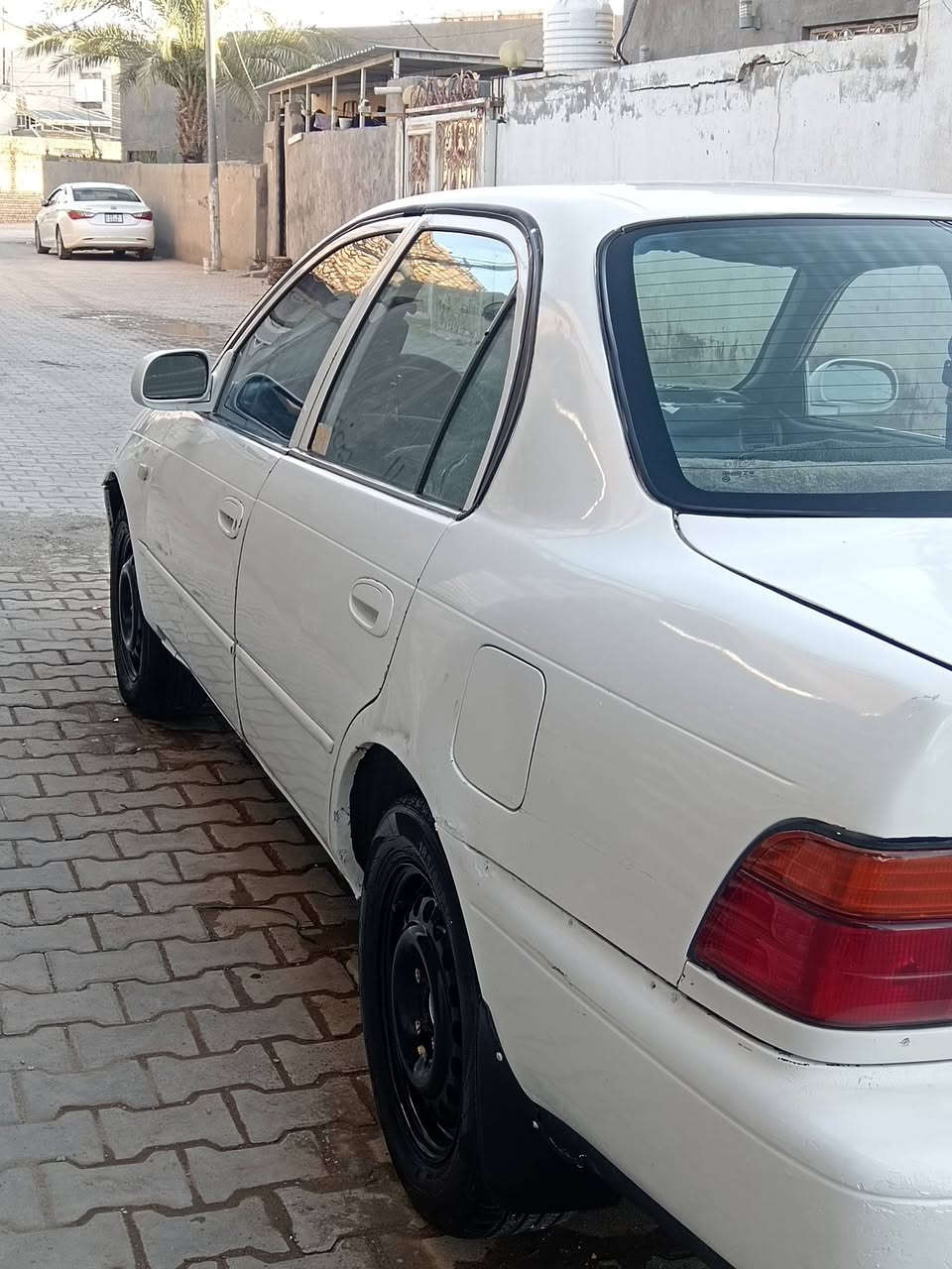 كورلا 91 رقم انكليزي بأسمي مكفوله من الضربه والاصوليات محرك وكير مكفولات حداديه جديده تخم تاير جديد ما عايزة كلشي سياره خير من الله  بس التبريد ميشتغل 
السعر 48 وبيها مجال 
للأتصال ***********

