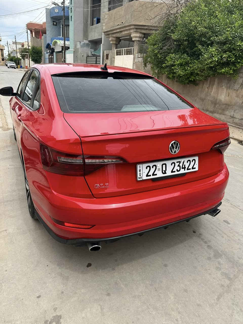 Volkswagen jetta 2021 

سلام و عليكم أخوان 🌹

للبيع او مراوس 

جيتا  مواصفات
محرك 20توربو. اسبورت 

( بصمة - كشنات هيتر- رادار أمامي و خلفي و جانبي - أنوار ليد أمامي و خلفي بلادي - ويل ارلاين و دفيوسر ارلاين بلادي - تحكم ستيرن كامل - كاميرا و حساس و أبل كار بله ي )

ضرار بونيد فقط 

رقم اربيل تحويل و وكالة و غرامات كلها بشرط 

حجر بيئة قير محرك كلها بشرط 

دينار مصروف مابي سيرفس كامل شركة و أيد وحده سنوية بأسمي و سنوية لحد 2029

السعر135 بي مجال  للطيبين 🌹 

***********
***********
واتساب موجود
