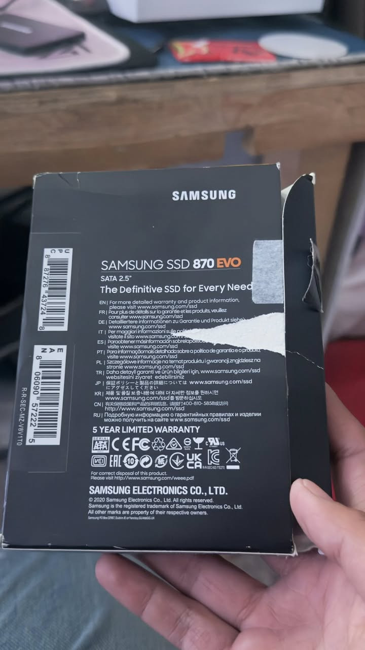 السلام عليكم عيني عندي هارد سامسونج ssd 2تيرا ممفحوص ابيعلك اياه فحم سعره 140وبيه مجال مكاني بغداد وعندي توصيل


**إذا كنت صاحب هذا الإعلان وتريد حذفه لأي سبب، رجاءا أرسل رسالة إلى الدعم الفني**