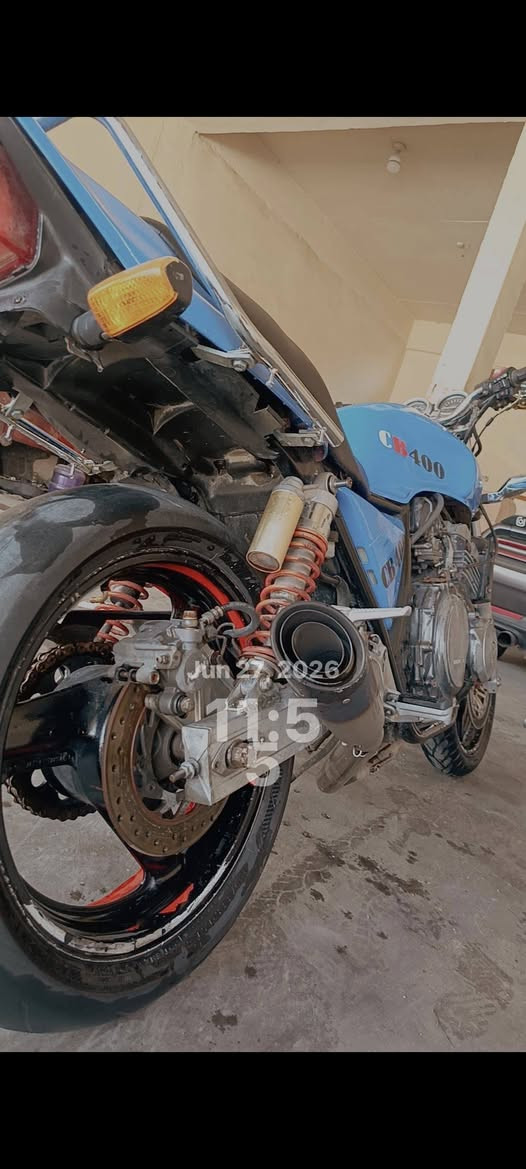 سيبي فور جيل اول دراجة ما بيها نقص اوراق كاملة مكمركة مكينة مفولة سعر مناسب مليون و 250 ديالى بعقوبة

شراي اتصل ***********

