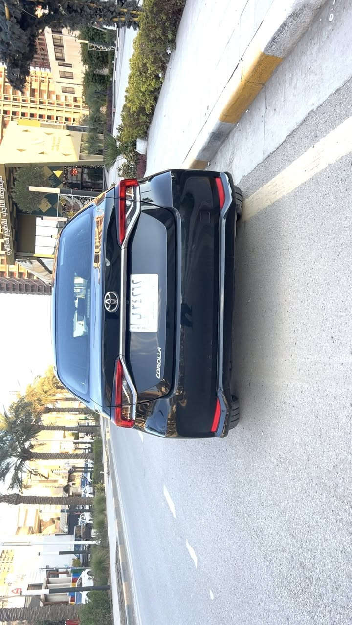 السلام عليكم كورلا خليجي موديل ٢٠٢٣ سياره جيهان محرك ١٨٠٠ فتحه ويل كب تحكم ستيرن مكفوله كفاله عامه للبيع مكان السياره المأمون ماشيه ٢٨ الف كيلو قابله للزياده 
السعر ١٧٦٠٠ دولار تواصل واتس اب 
***********
وتحياتي بيها مجال بسيط سياره جديده جدا
