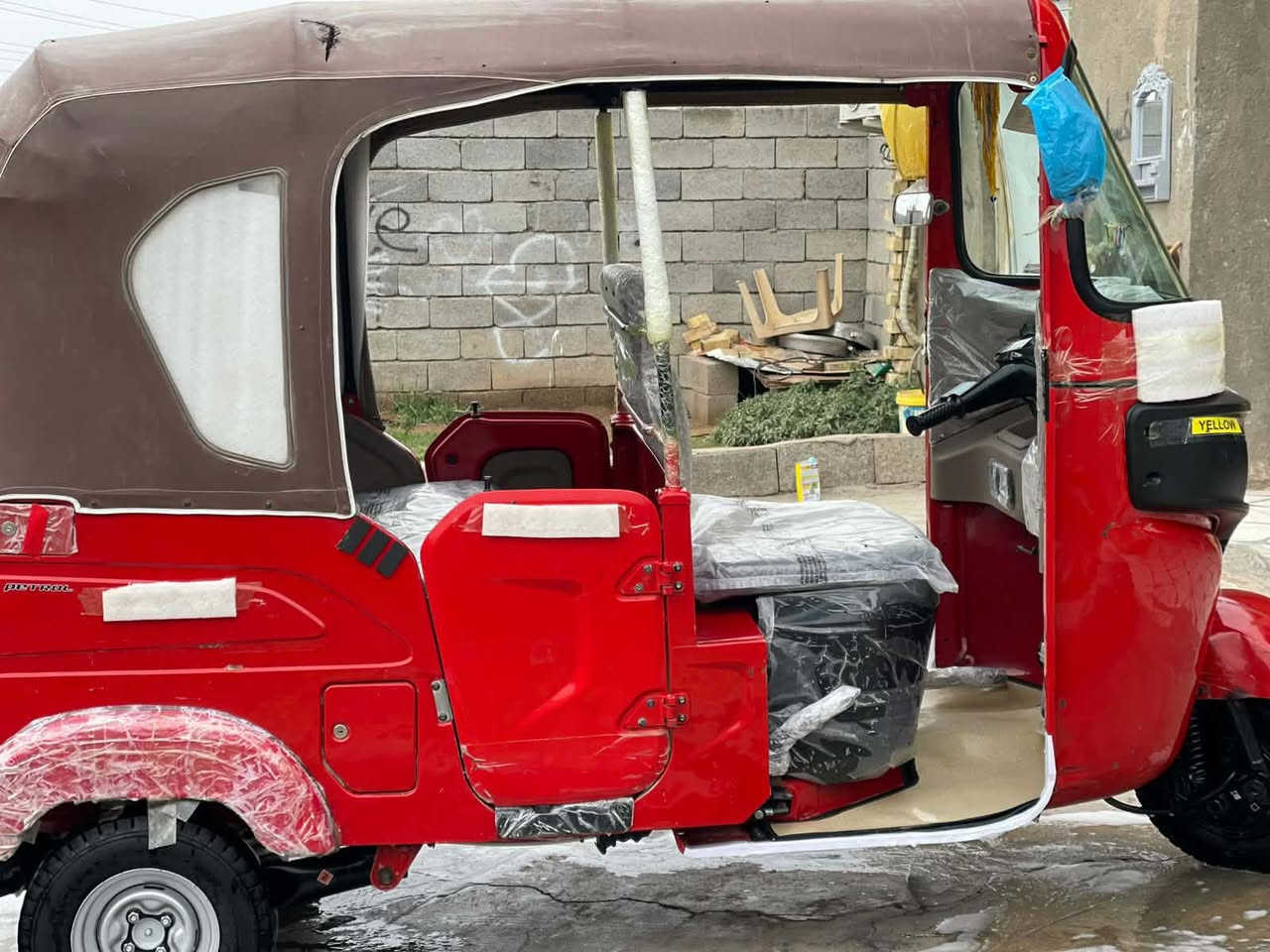 سلام عليكم شباب تكتك البيع موديل 24 شهر 3 تكتك جاهزه دوشمه فراشات تخم تاير جبلي مضخم شويه 
تكتك حلوه بس بيه بارد بل لغد شويه وبل صفحه شويه مكينه كفاله من تفيلز  الشراي ينتصل ويدلل ***********
