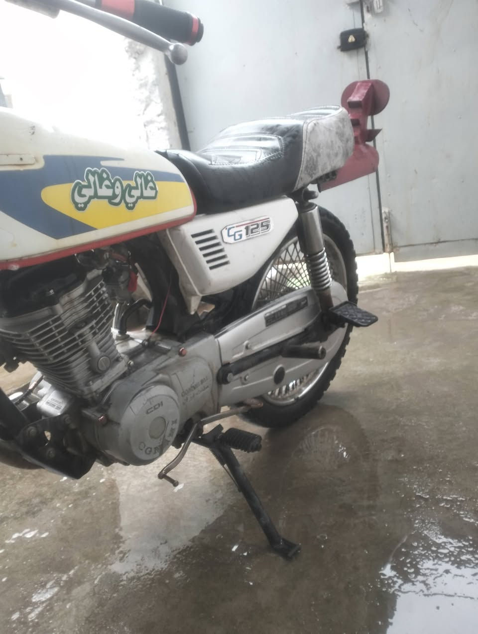 سلام عليكم موطور سيجي نامه 2019 معمر صارله يومين موطور نضيف دبلات مي كزوز صراخ راسطه كشن موطور كدام العين مكينه دمعه شلعه معدل نار ب ثالث يرفع شرط موطور نضيف.../سعر 300 وبي مجال لطيبين/شراي خاص


**إذا كنت صاحب هذا الإعلان وتريد حذفه لأي سبب، رجاءا أرسل رسالة إلى الدعم الفني**