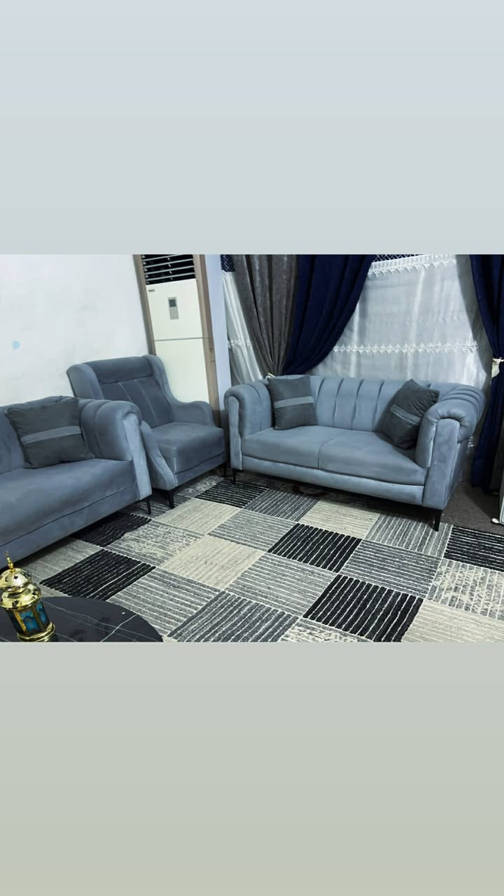 للبيع تخم و4 طبلات ونيو

مستعمل 9 أشهر
السعر 900 الف 
مع هديه مفرش 

للأستفسار (***********)
