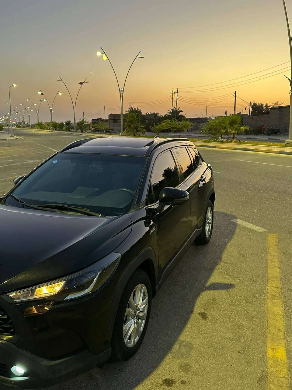 كورولا كروس هايبرد 2023 الاصلي مو صيني .. سيارة خليجيه بيها صبغ قطعتين اثر دحجات حادث خفيف 
موصفات 
فتحه
حساسات 
تبريد قطعتين
مرايات شفط
كشافات
بصمة
وضعيات قيادة 
السعر 166 وبيها مجال
السيارة منفيس بسمي بدون رقم رقمها يكلف ٢٥٠ الف معفي من الدوله
مكان السيارة البصرة 
للاستفسار ***********
