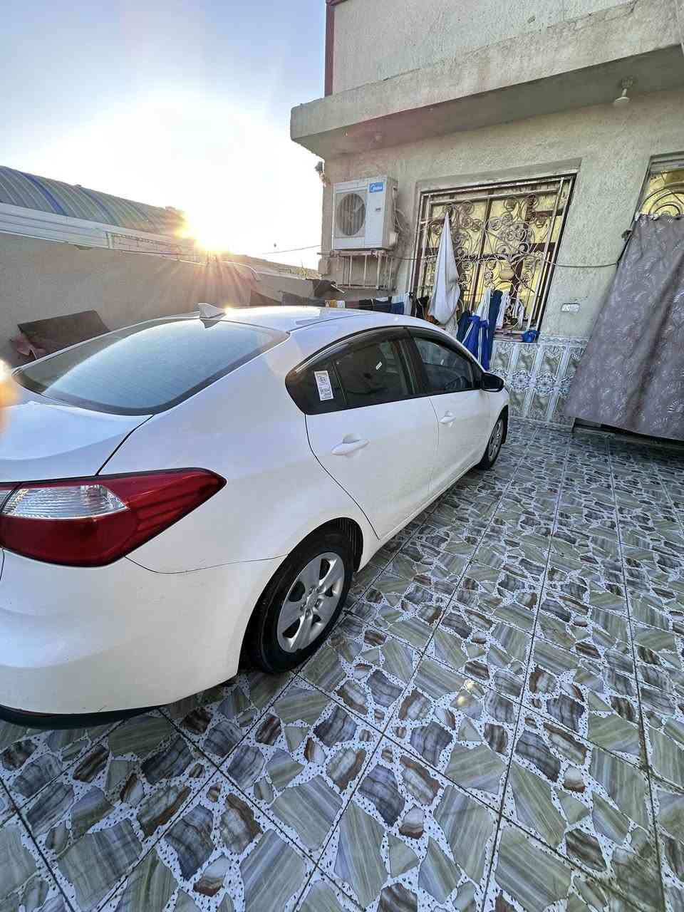 السلام عليكم فورتي للبيع موديل ١٦ رقم ذي قار امريكي حادث تبديل بنيد فقط سياره نظيفه محرك ٢٠٠٠مكفول لاتنقيص ولاتبخير  كير مكفول  صدر امامي خلفي جديد تخم تاير جديد السعر ١١٨ 
***********.  ***********
