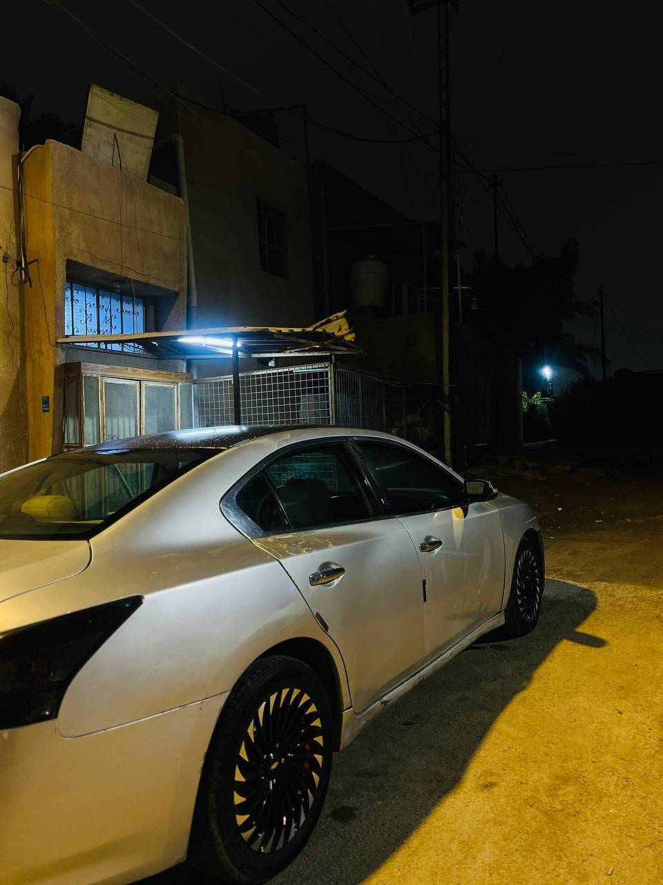 نيسان مكسيما 2013
وارد امريكي جاملغ امامي+ خلفي (بالعراق) + مصبوغه احزام
فول مواصفات 1/1
بصمة تشغيل
بصمه ابواب 2
شاشه 
شاشه تبريد 
تحكمات ستيرن ومثبت سرعه ( عوزهن شريط)
سماعات Boos
كشنات تدفئه وتبريد
كشنات جلد + مدوشمه جلد ابيض
كشنات تحكم كهربائي 
محرك V6 3500cc
محرك وكير وتبريد كفاله 
محرك نشط ترايك وين متريد

سنوية منتهيه صار 3 اشهر
رقم بغداد مشروع وطني احولك ب اي مكان

نواقصها ( صفحه من الدرايم تطلع صوت ) فقط

 السعر82 وبيها مجال

***********
