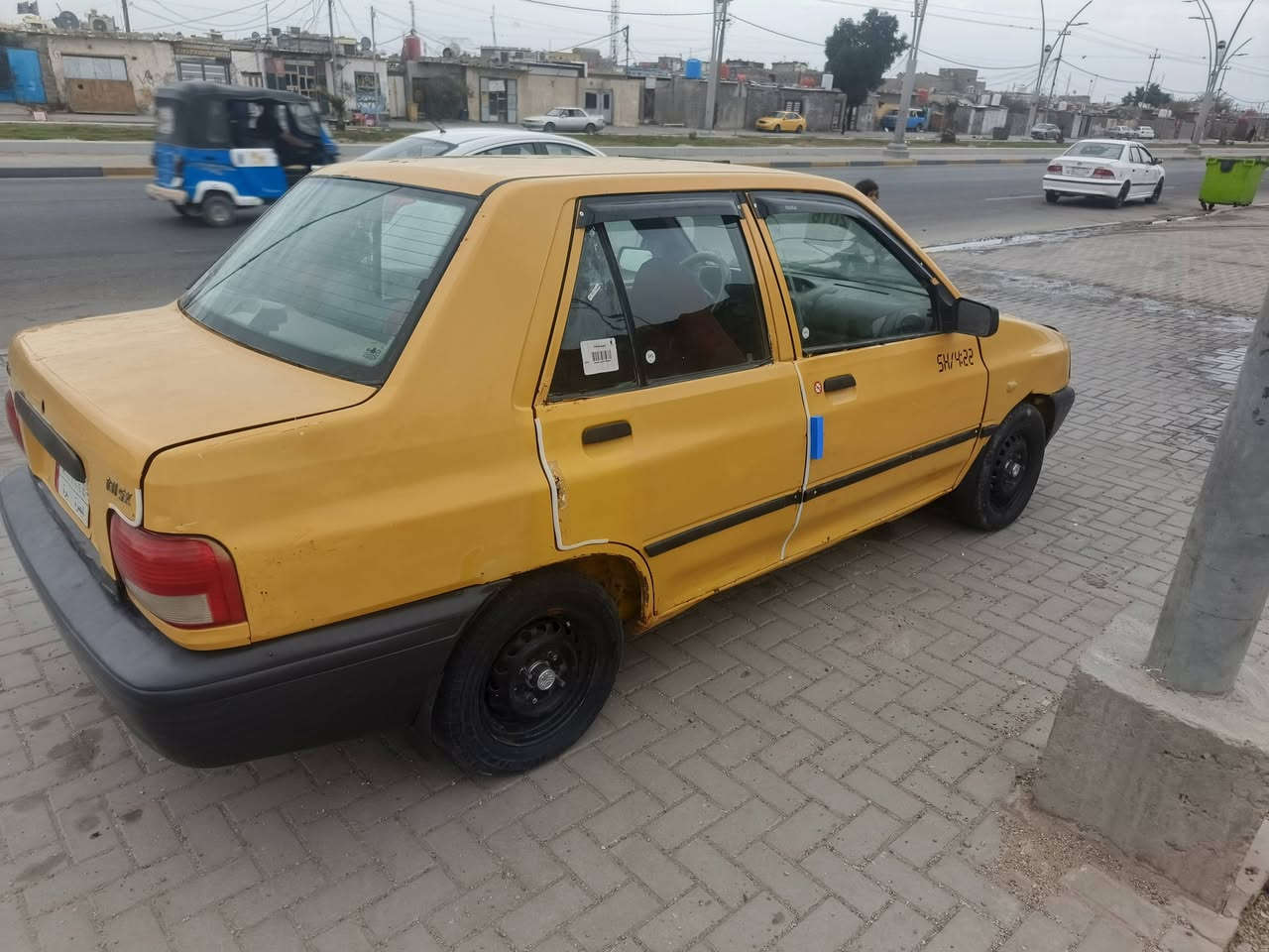 السلام عليكم سايبه موديل 15 سياره مكينه وجير كفاله حداديه تعبانه سياره جاهزه كهربائيات كلها شغاله غرفتها كلش حلوه راعيها موجود سنويه منتهيه بال 21 هيئه غرامات عالشراي السعر 20 وبيها مجال عنوان البصره مركز مدينه رقم الهاتف***********
