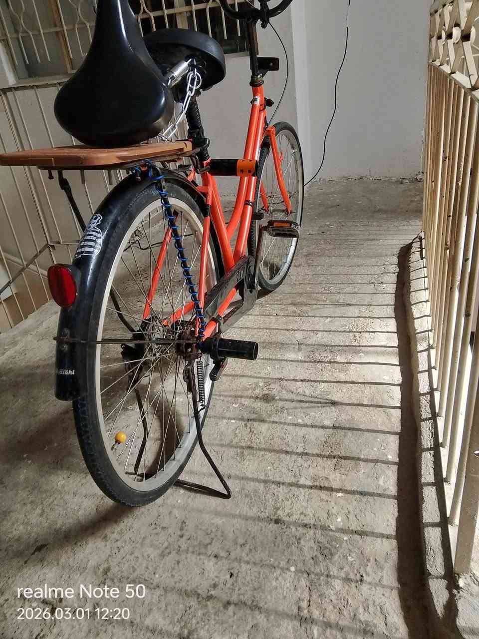 سلام عليكم ✋🏿 عندي هذه الباسكل حجم 26 موديل 21 الباسكل حيل نضيف مكاني موصل حي  الثوره السعر 85وبي مجال للطيبين ولوتي 🩴 خاص مفتوح تحياتي


**إذا كنت صاحب هذا الإعلان وتريد حذفه لأي سبب، رجاءا أرسل رسالة إلى الدعم الفني**