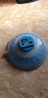 فقاسة اوتماتيك • ٢٥ بيضة • جاهزة