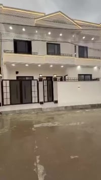 الملايين الاولى • ١٢٠م • ٤ غرف