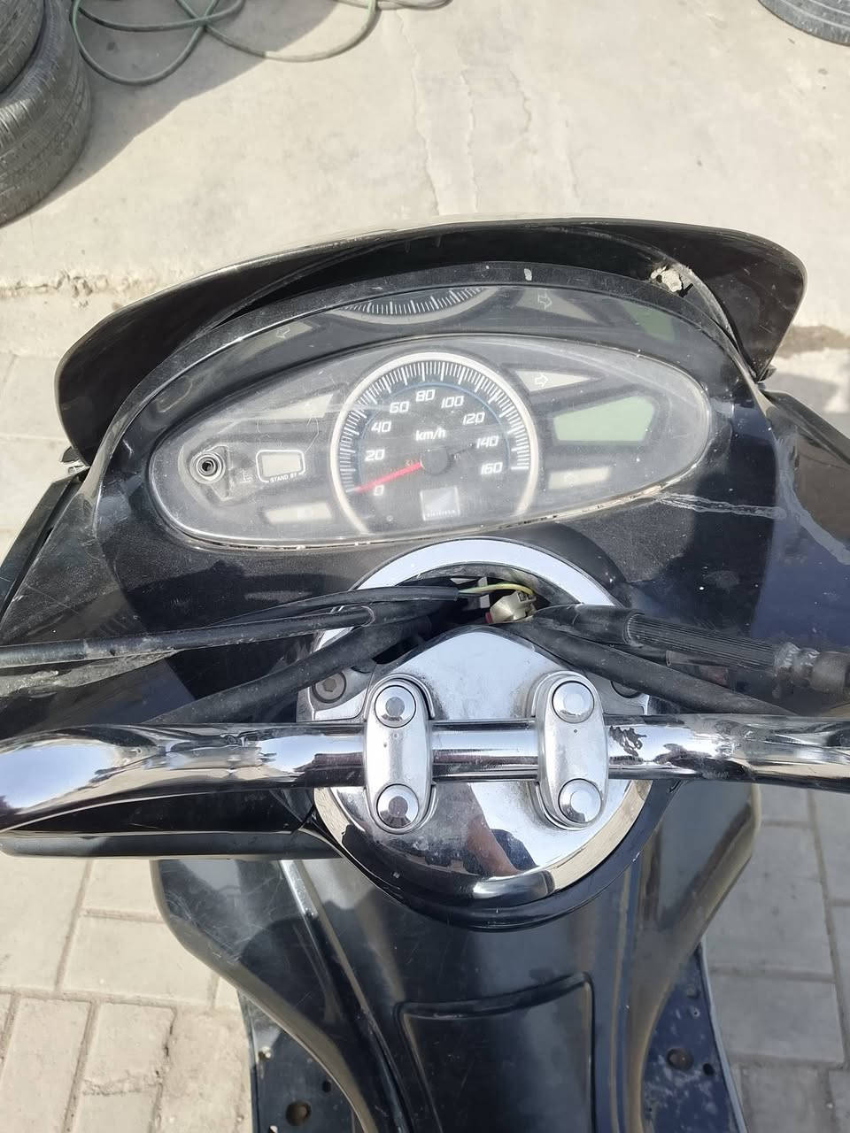 السلام عليكم دراجه بيسيكس الجيل الاول موديل2016ياباني الدراجه نضيفه معدلها حلو
مفتوحه مره وحده نقص تريشه وجاملغ امامي السعر700 وبيه مجال المكاني شعب الستفسار*********** على الرقم موجود وعلواتساب🖤
