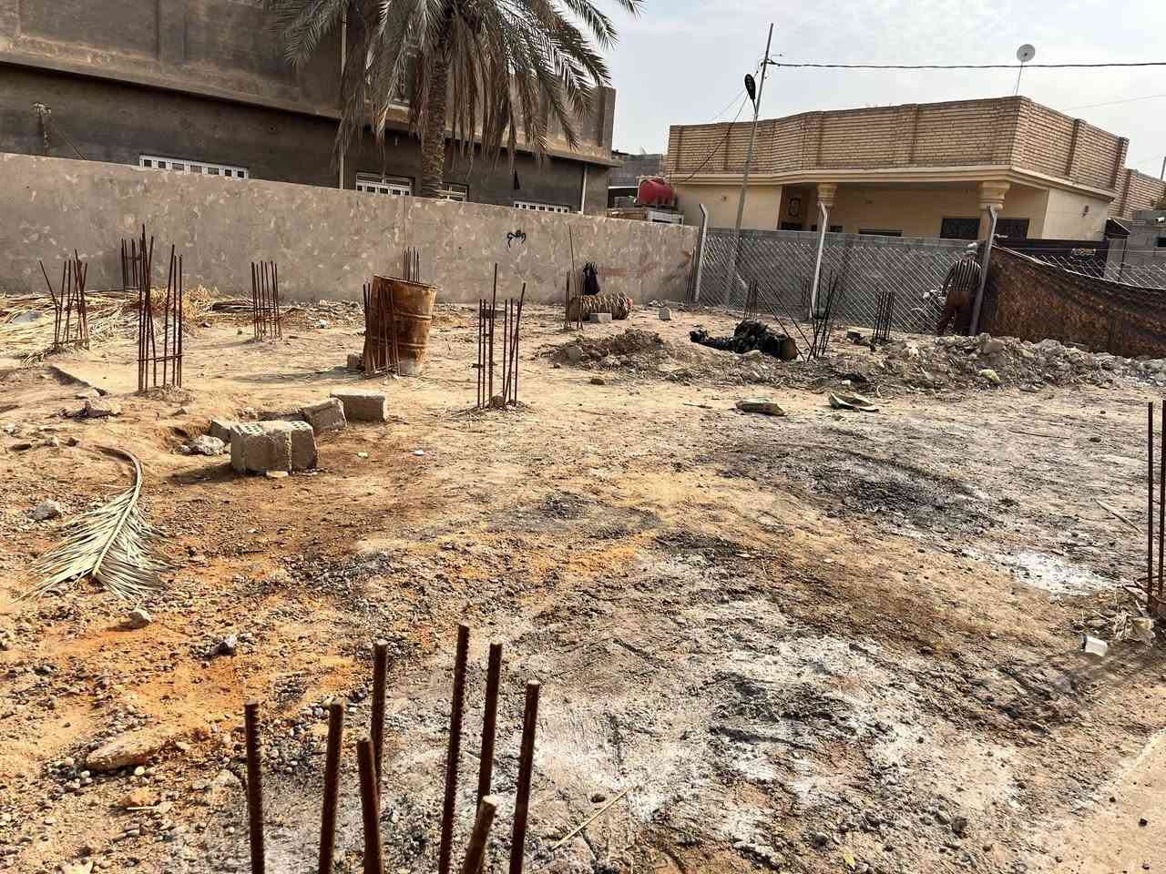 قطعة ارض زراعية للبيع 250 متر بيه بتلوا ومدفونه حي المعافاة من ضمن كاع جواد المعموري السعر 25 وبيه مجال ***********
