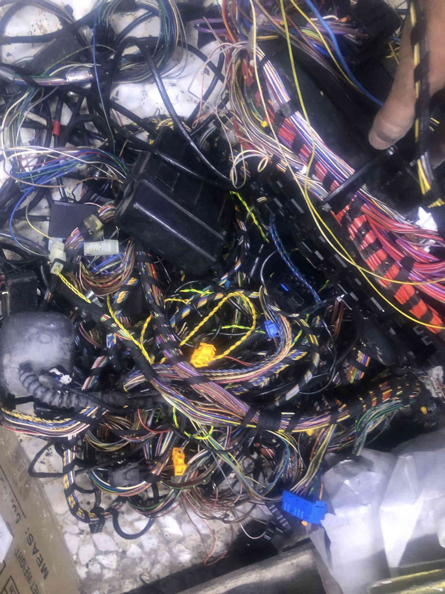 متوفر ضفاير 740 ////  *********** عنوان بغداد مجمع مشن شارع تاسع محل الحمد
