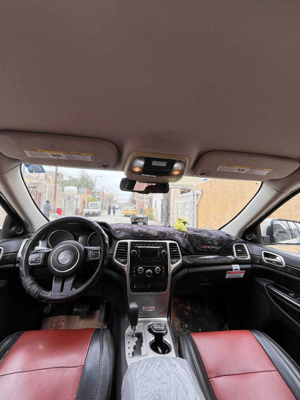 اسلام عليكم كراند شيروكي لاريدو 2011 وارد امريكي 
#الحادث : باب السائق مصلح نفسيته 
مكينه 3٫6L شرط كفاله كير ومكينه 
ماشية:147mi  
تبريد ❄️خير من الله 
رقم دولي بغداد باسمي تحويل مباشر 
تخم تاير جديد صدر جديد خلفي +الامامي 
#السعر :158
#العنوان :بغداد مدينه الصدر 
#رقم الهاتف :***********
