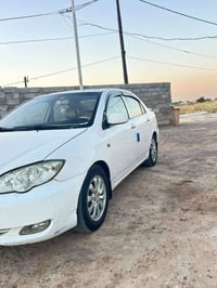 بيوايدي 2011 خليجي السياره جديده خير من الله السياره مكفوله من المعجون...