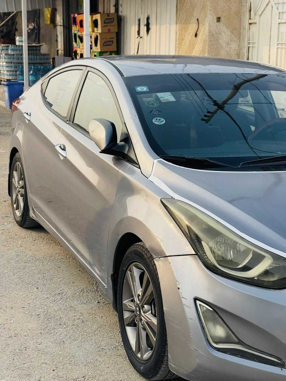 سلام عليكم للبيع او امراوس النتره 2015 كلين ليبل واحد
رقم مثنئ جاهزه من كلشي 
السعر 93وبيه مجال للشراي 
رقم الهاتف ‭0781 973 3704‬  غير متواجد عل فيس
