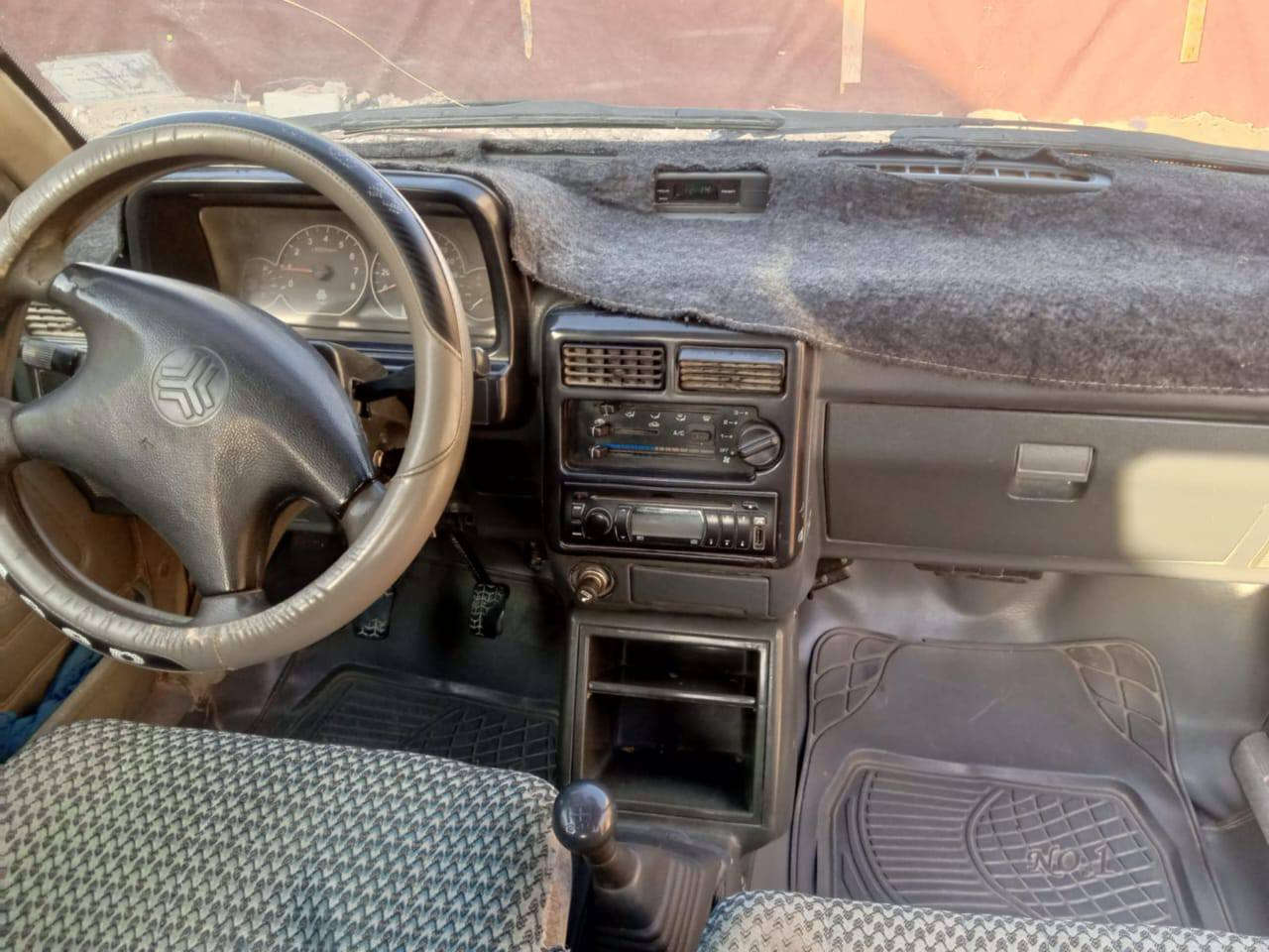 سايبة موديل2010مكفولة بس بيهة خياسات رقم قادسية مكانة النجف السعر:35وبيهة مجال
الرقم:***********
