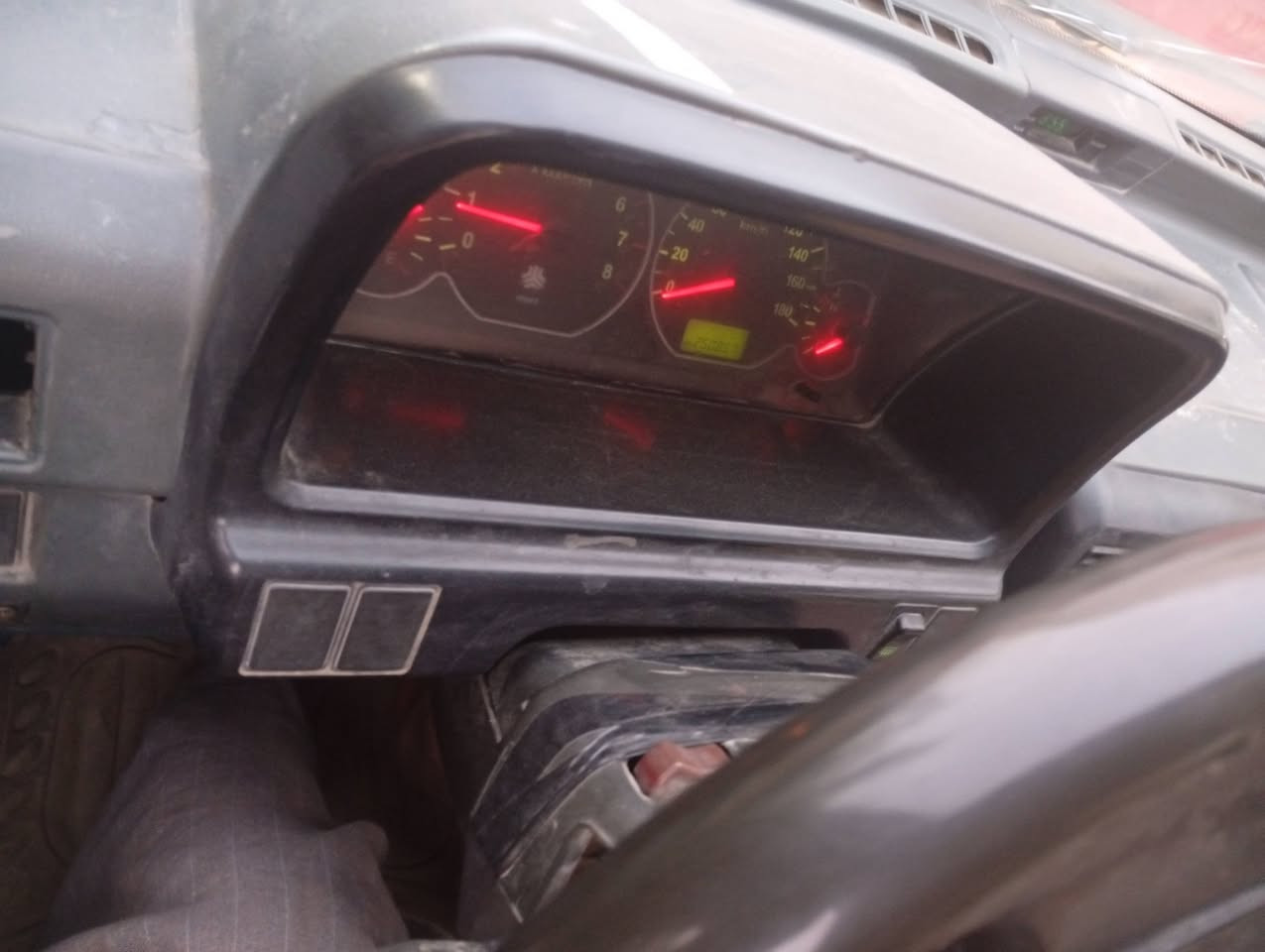 سايبا مديل 11 السعر 18جاهزه تخم تاير  وسبير دوشمه شواصي مكفوله  وكهربائيات وتبريد محرك خير من الله ترايك للوين متريد راعيها بلبصره وتاه رقمه مني اتعهد سرقه وعشاير راعيها خوش نسان ومايطلب عليها بس تيهته مكاني بلعماره وهاذ رقمي ***********
