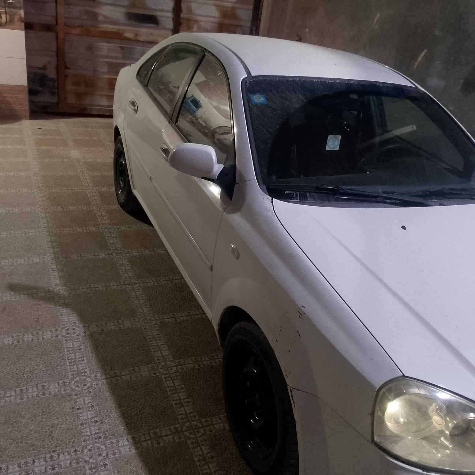 السلام عليكم اوبترا للبيع موديل 2010 بأسمي سنويه لل30 مكفوله من الضربه بيهه صبغ مكينه وگير جدد حداده جديده تبريد وتدفئه مكاني البصره قضاء القرنه رقم الهاتف *********** السعر ٦٨ وبيهه مجال قليل
