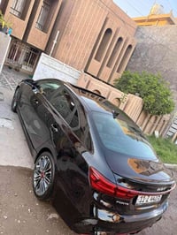كيا فورتي GT 2024 فول مواصفات ماشيه32  الف كيلو  كير DCT سبع نمر رياضي...