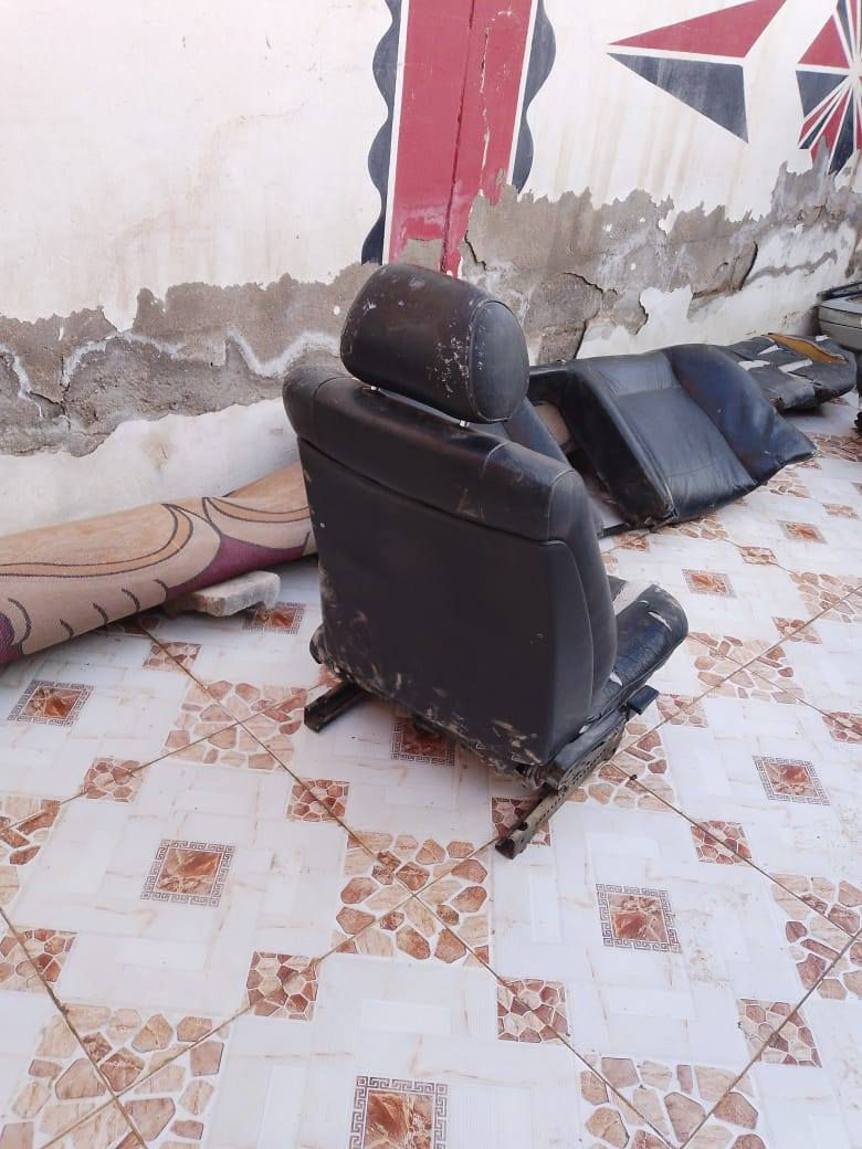 سلام وعليكم غرفه مل500مثل ماموضح بل صوره شي كدام العين السعر75مكاني موصل *********** خوان ابيع كلهن شلع
