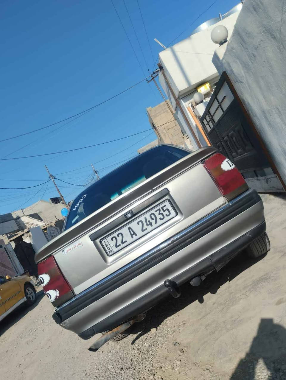 سلامو عليكوم عندي هاي اوميكة رةقم أربيل سةنوية منتهي قبل ٣تشهور سيارة شةرت تةحويل بية ضربة بجم سيارةاينقس مابية كوبون بانزين بية سعر سيارة ٣٥بية مجال قليل موديل سيارة 1993محرك٢٠كير محرك كولة بشرت رةقم موبايل *********** Singapore
