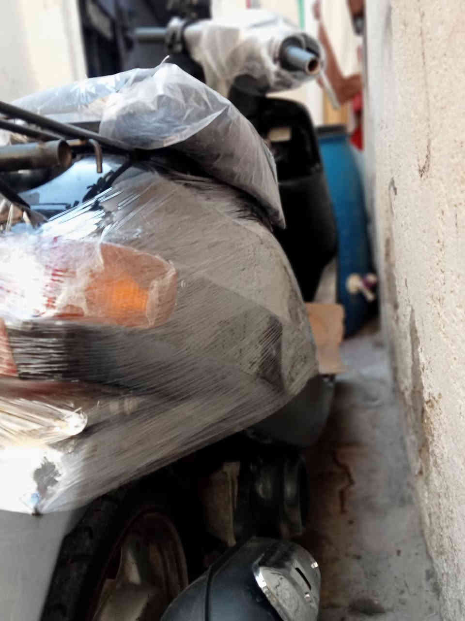 اخوان دراجه جديده نوع بطه للبيع 

دراجه ما بيها شيء جديده 

سعر مالها 350وبيه مجال بصيط 

رقمي بي وتساب  ***********
