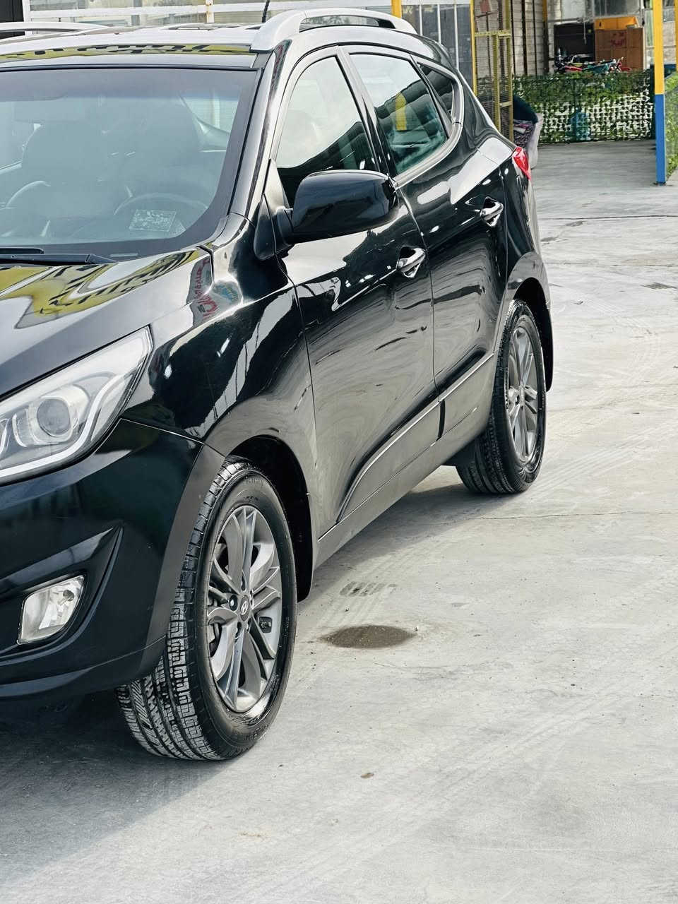 سلام عليكم البيع فقط توسان ٢٠١٥ امريكي بيهه جاملغ وبنيد بدون دواخل السياره كلش نضيفه اوخير من الله  اوفول ماعده الفتحه السعر ١٣٥ العنوان بابل المسيب اي ستفسار ‭٠٧٧١ ١٩٦ ٢٩٢٨‬
