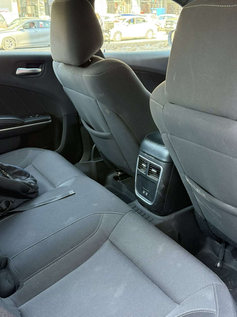 السلام عليكم جارجر 2020 SXT كلين ماشيه67 سياره بلادي مامبدل اي شي بيه اربيل السعر 21000$يعني 210$مكان السياره بغداد حي العامل للاستفسار ***********
