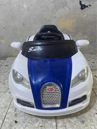 سيارة أطفال • تحتاج بطارية • النجف حي ميسان