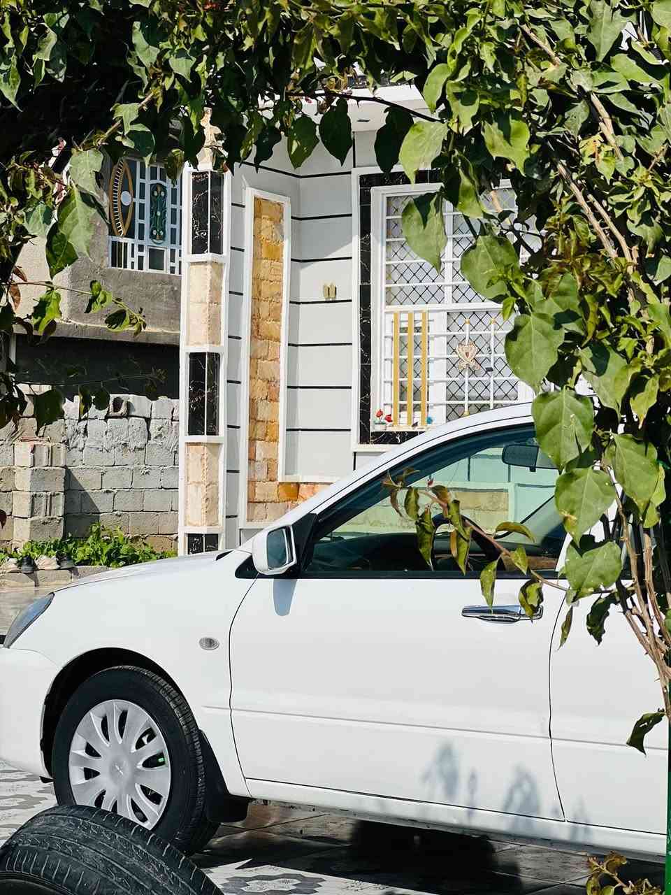 سلام عليكم لانسر موديل 2010 رقم كربلاء دولي بسمي سنويه 28 سياره كامله بدون نقص مكفوله من الضربه و الصبغ و البارد و الشخوط كير و مكينه جدد السياره بعدهة على الشركه تخم تاير جديد صدر امامي خلفي كله جديد السياره حلوه الداخل بعده عل شركة السعر  90 وبيهة مجال 
الاستفسار (***********) او (***********)
