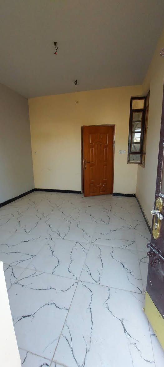 انسب عقار ب مساحة (50)متر واجها (5×10) في حي التراث قرب المستوصف الصحي اكتب تم يجيك سعر دار حالين فارغ للي يريده استثمار يرهم وسكن يرهم 
***********
***********
