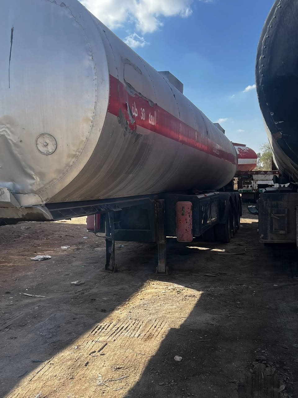 صهريج للبيع فوزله حموله ٣٤ تخم تاير جاهز للشغل اربط و اطلع ‭٠٧٧١ ٨٢٠ ٨٠٦٠‬
