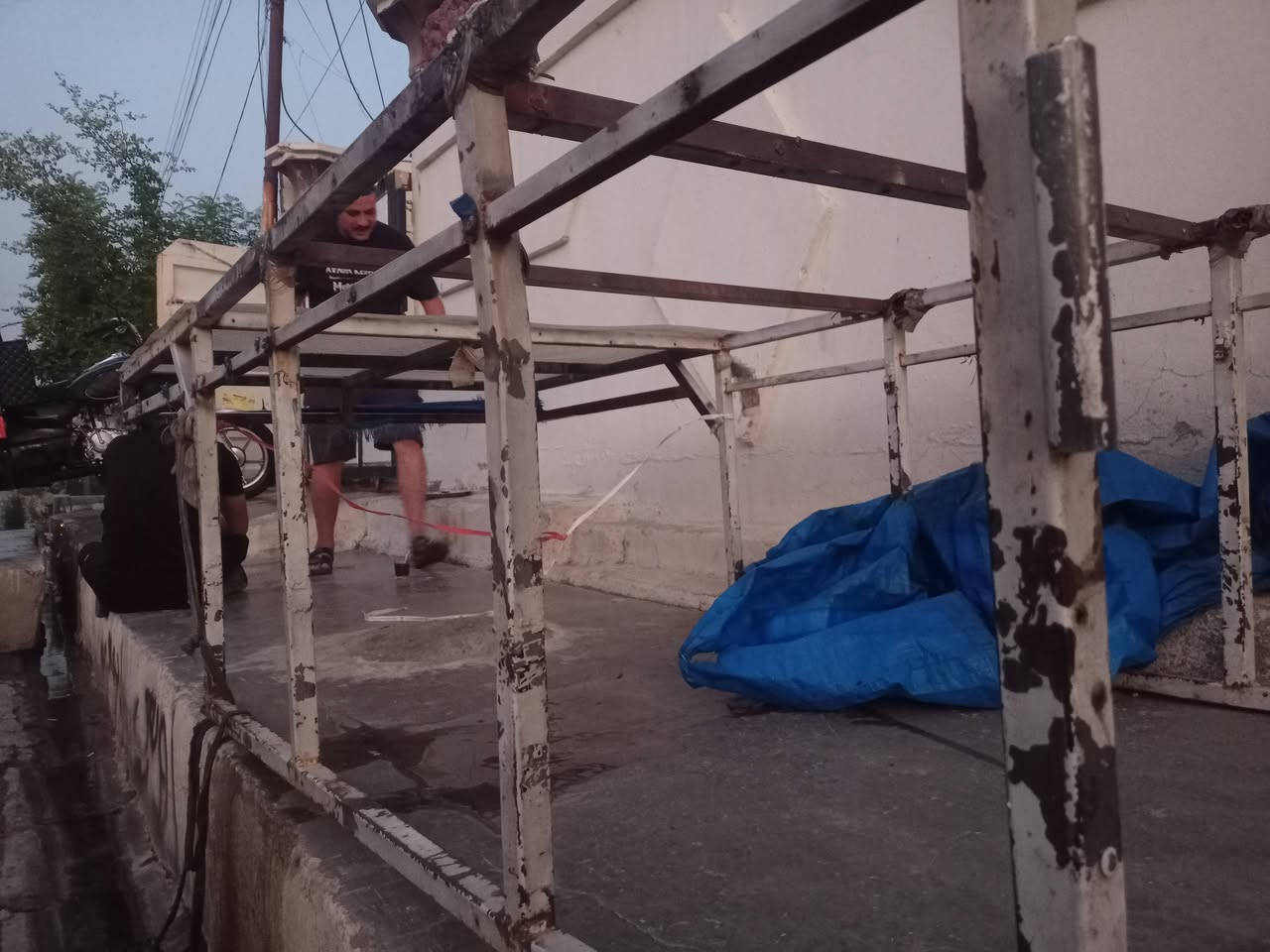 سلام عليكم جنج للبيع كل شرط مابي كسر سعره 40 عنواني ***********كركوك حي الحجاج
