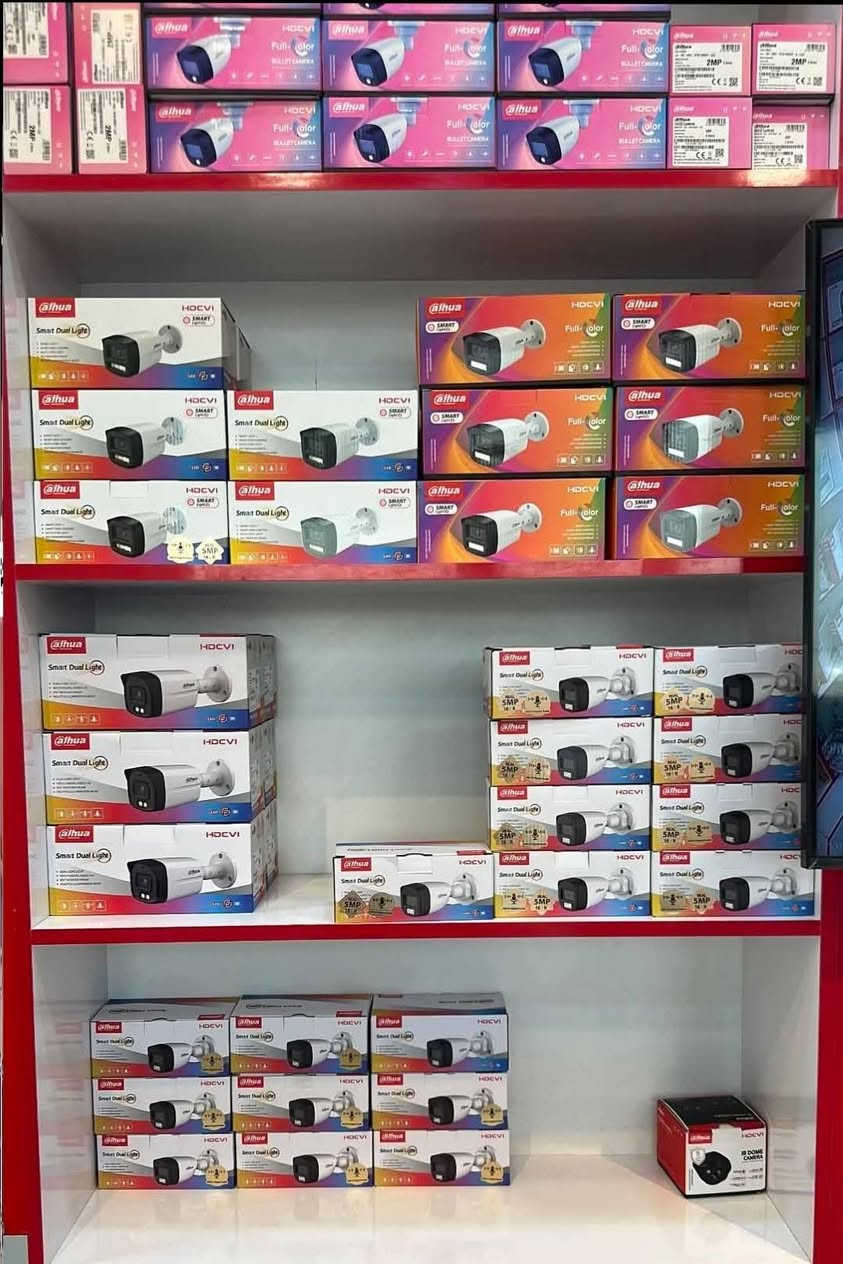 ⚡️🔌السلام عليكم
مستعدون لتجهيز 
[[[وتنصيب الكامرات📸و صيانه الحاسوب💻 يتوفر كافه انواع البرامج والصيانه والفورمات  يوجد راوتررات من
 ماركه(( tip link))]]]]

تنصيب  كامرات المراقبة كامرات  anlog  _  ip 
 

نحن مستعدون بتجهيز كافه المنازل والمحلات والابنية الخاصه والعامة
 (بالكامرات والاجهزه وجميع مستلزمات الكامرات من usp وفيش باور وpnc وكيبل كامرات وانترنت وكافة المستلزمات )

عملنا  في مجال الكامرات   anlog  -  ip

🔹 دقة عالية ليلي نهاري ملون                                        

1 ———•نصب وتسليك وتفييش كامرات المراقبة                                         

2————•تجهيز جميع المواد الي تشمل كامرات                    

3———•ربط الكامرات على الانترنت وعلى الهاتف يعني وين ما يعجبك واي مكان اشاهد الكامرات عن طريق الهاتف 
                   
4--- ⚡️🧩 يوجد صيانه حاسبات   كافه انواع برامج   يوجد برامج اوتكاد وكافه برامج الاوفس   برمجة الطابعات والسكنر 

الاستفسارات 

👷🏻‍♂️((((المهندس علي حسين رشيد )))))

*********** 

***********
