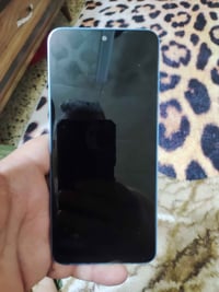 هونر X8a • ١٢٨ • شاشة مبدلة