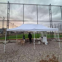 مظلة ٣×٦م • مستعملة شهر • تمزق بسيط