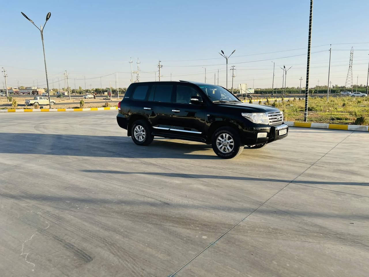 وةنةوشة مؤديل 2011 gXRi قةبات مواصفات رةقةمو سةنةوي تا 2030تازةيةبةناوخؤمةوةية سةيارةكة يةك بارجةو بةلةيةكي بؤياخة بةبئ ناوگرتن بئ ئرباگ مةكينةي كراوةتةوة بةلام بةشةرت سةيارةيةكي باكو بئ كئشةية/____(***********) كالار, السليمانية
