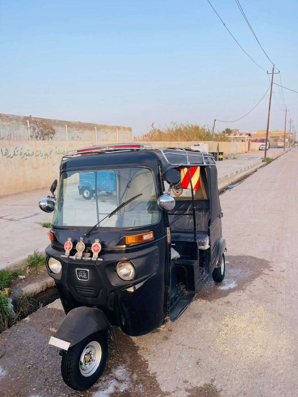 السلام عليكم تكتك 20 شهر 5 رقم وسنويه كفاله سعر7200 وبيها مجال   مكاني ناصريه قضاء رفاعي رقم الهاتف   ***********
