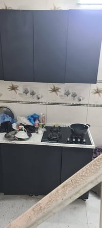كاونتر للبيع طابقين hdf متر ونص في مترين مع سنك وخلاط وطباخ السعر ٣٠٠ ...