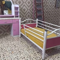 غرفة طفل • اخشاب • للبيع
