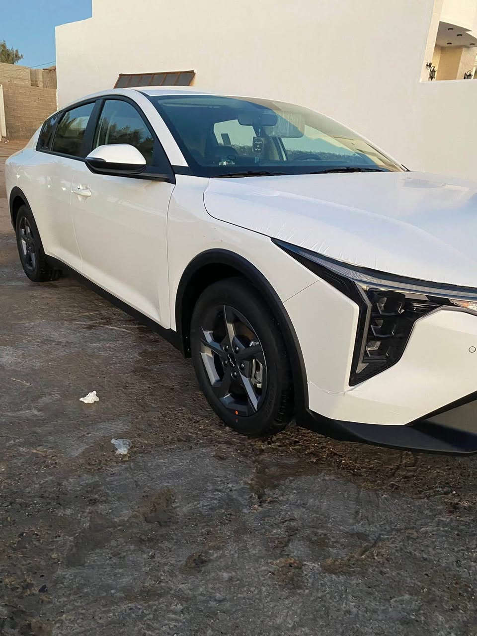 كي فور خليجي 2025 الشراي يتصل عدا بصمه والفتحه وباقي الموصفات معروفه رقم بغداد حره تحويل مباشر ماشيه 8 الف مكينه 2000 كير ايتي رقمي *********** البصرة, العراق
