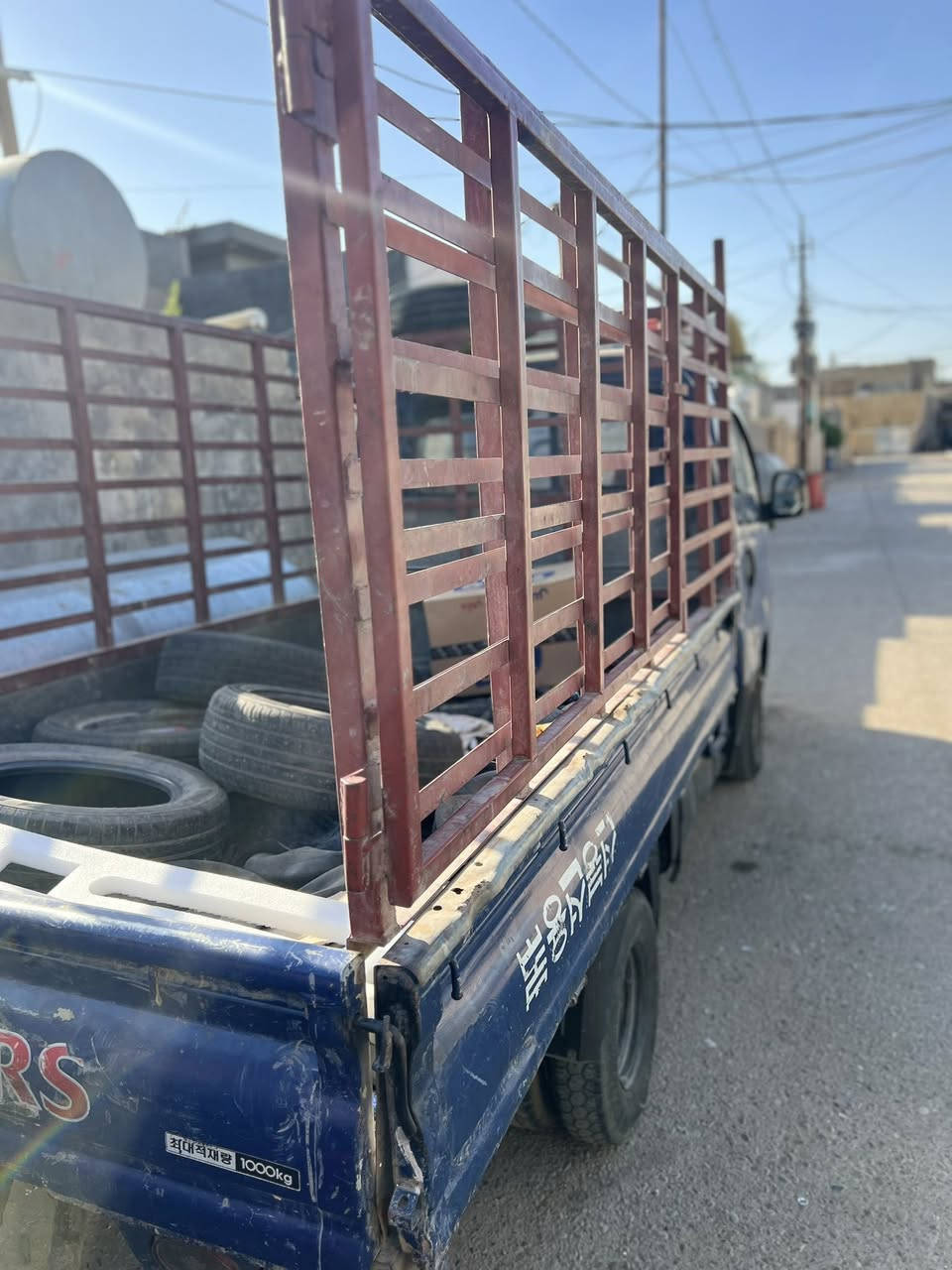 2007 مسكر بم ونوزل مكينه بيه بخر سوبره ضعيف تخم تاير حداديه شاصي اكسن بور واكف سياره نكره رقم وصط اصفر بدون تحويل اتكفل عشار ودوله اذا عليه اي علامت حجز مكاني بغداد ***********سعر 35 وبيه مجل
