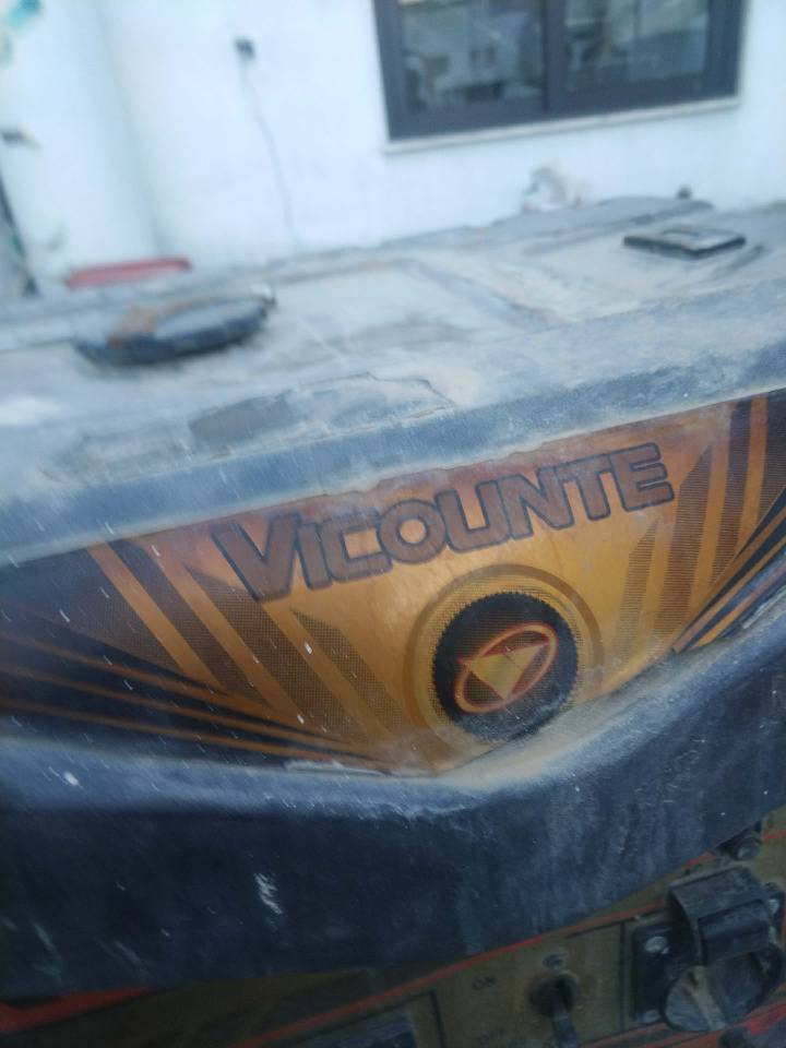 مؤليده 25 تا 30 ئه مبير كاره با ده دا  ماركه ئه سلي ده ره جه يك ماركه يه  سحر250 $ دؤلاره ره قه مي  خاوه ني *********** شوين هه ولير أربيل, العراق
