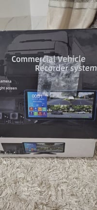 ٤ كاميرات • شاشة لمس كبيرة • دقة 5K